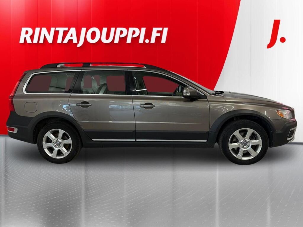 Volvo XC70 2010 Ruskea (beige)