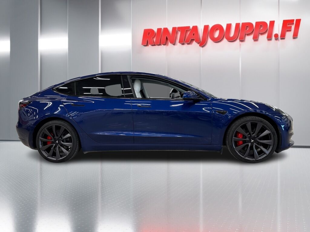 Tesla Model 3 2020 Sininen