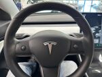 Tesla Model 3 2020 Sininen