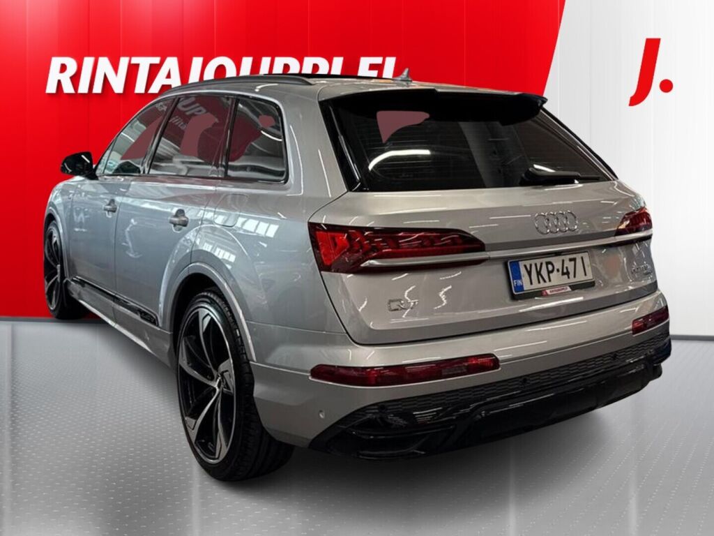 Audi Q7 2021, kuva 3/37