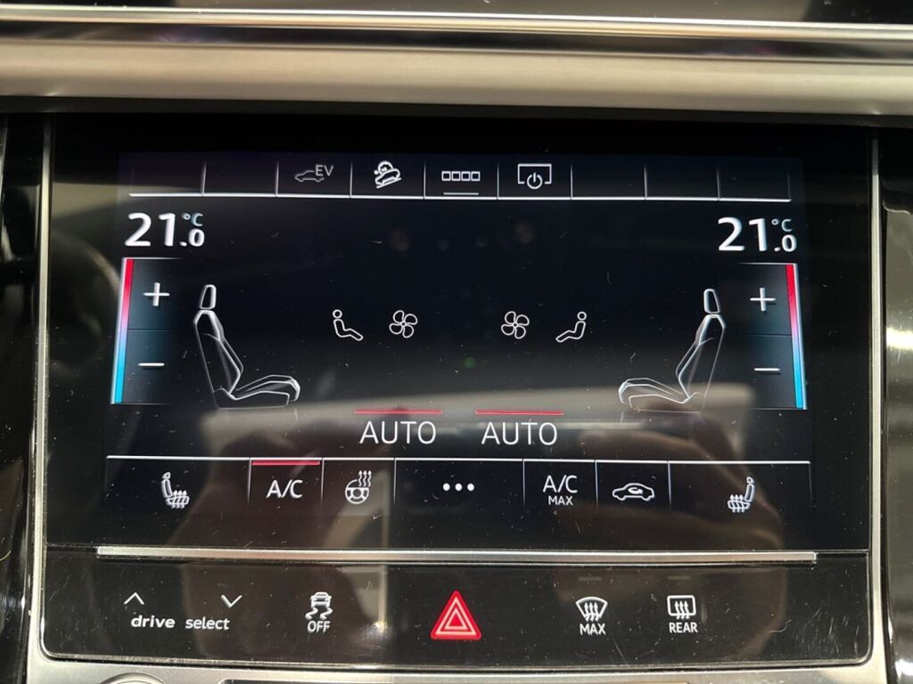 Audi Q7 2021 Hopea