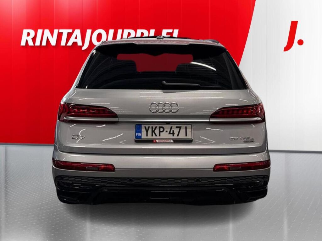 Audi Q7 2021, kuva 6/37