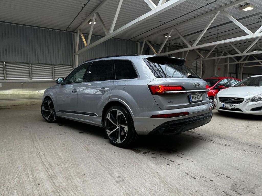Audi Q7 2021 Hopea