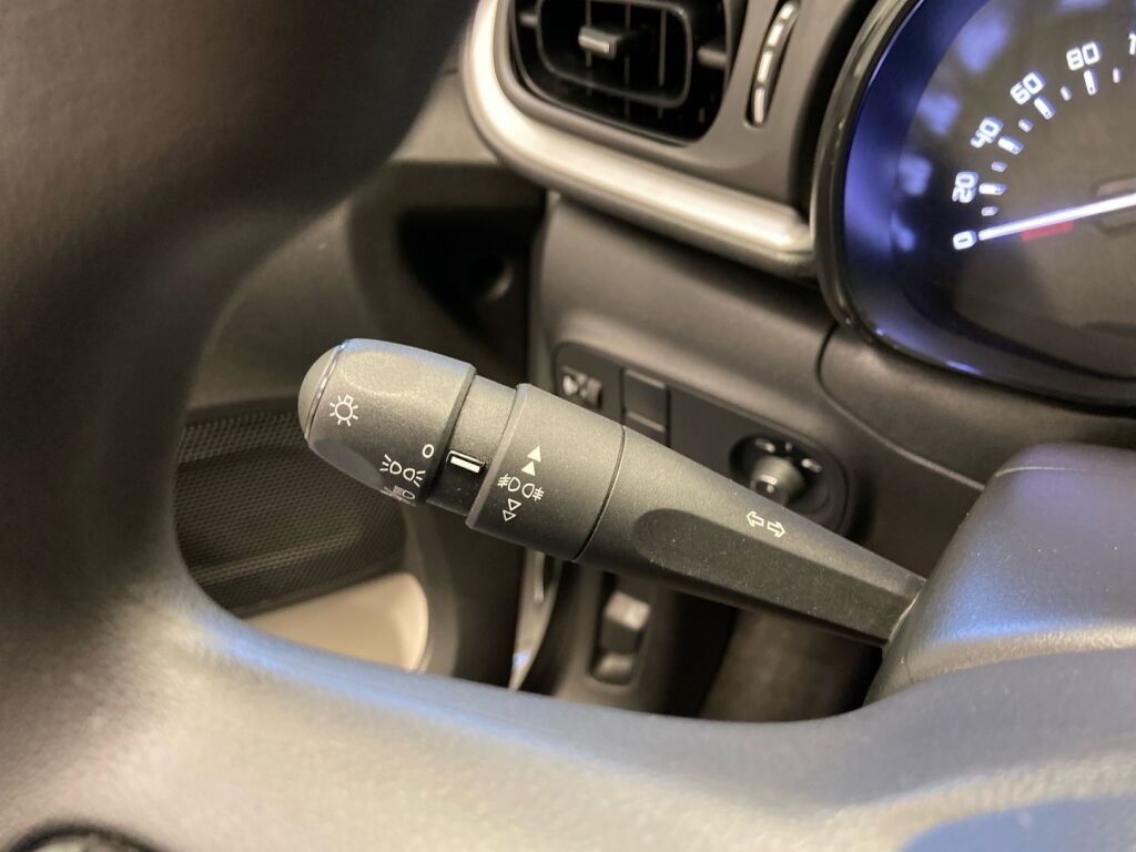 Citroen C3 2021 Valkoinen