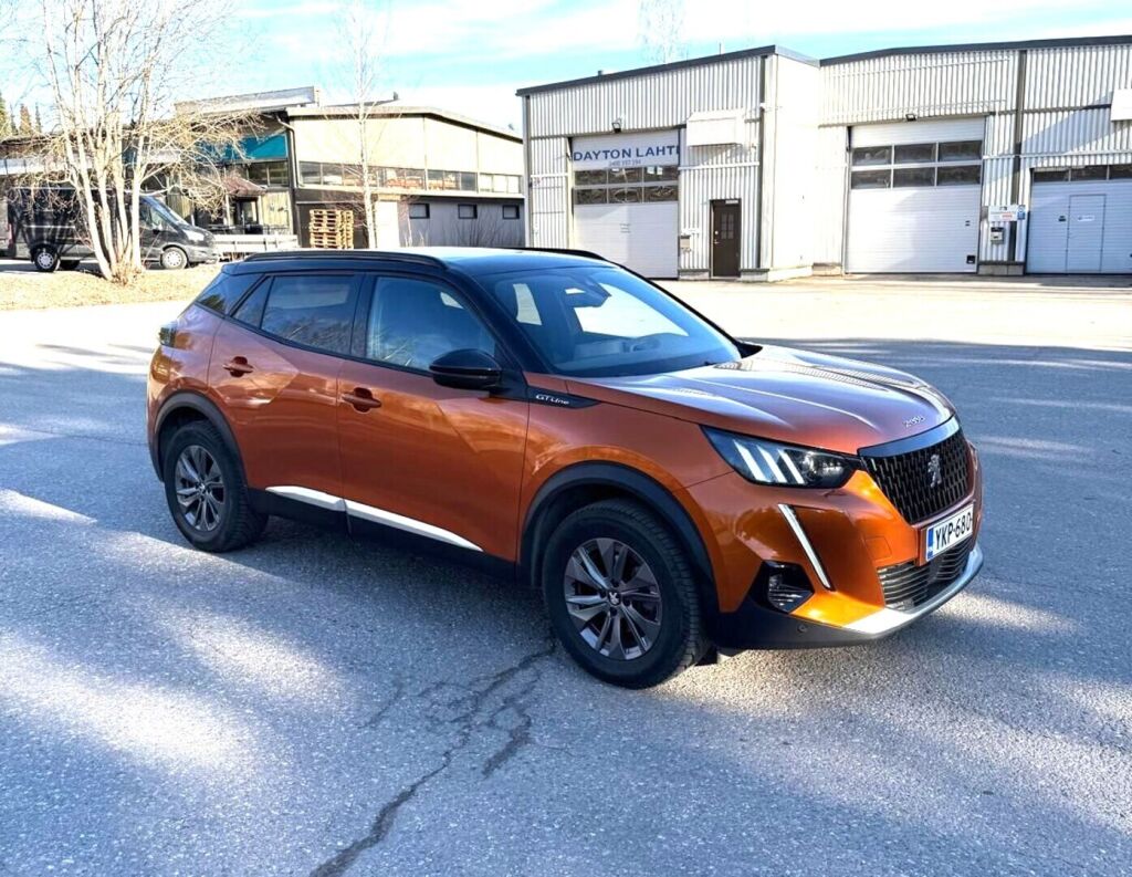 Peugeot 2008 2020 Oranssi
