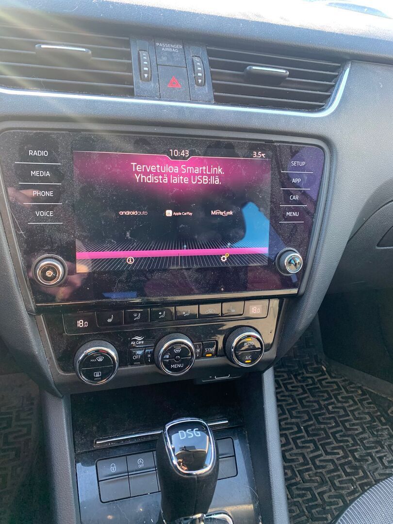 Skoda Octavia 2018 Valkoinen