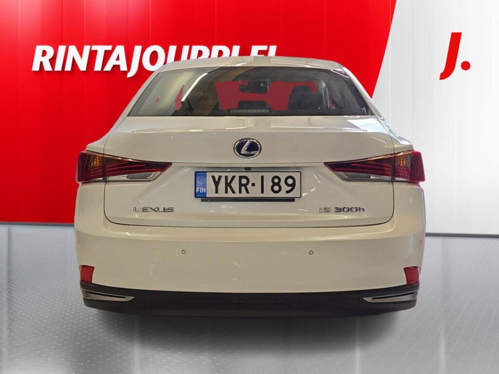 Lexus IS 2020 Valkoinen