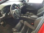 Volvo S60 2021 Punainen
