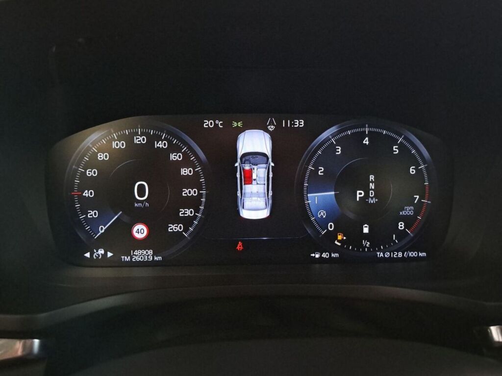 Volvo S60 2021 Punainen