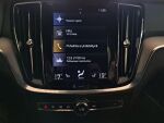 Volvo S60 2021 Punainen