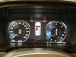 Volvo V90 2021 Musta