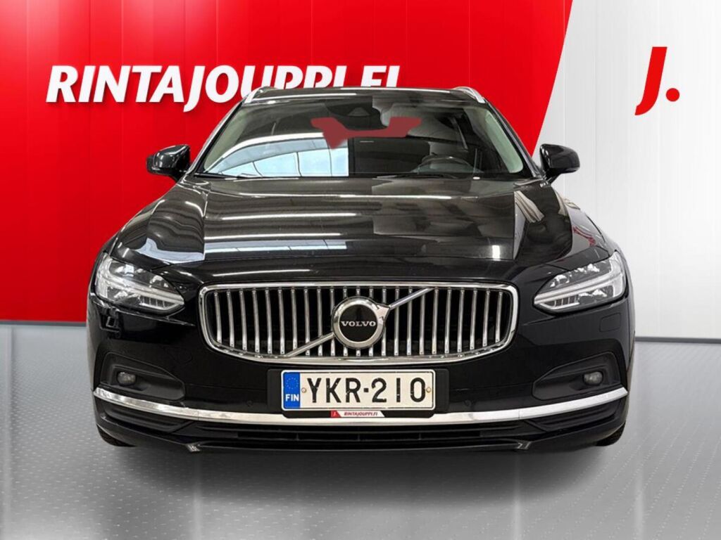 Volvo V90 2021 Musta