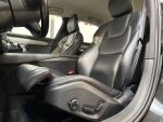 Volvo V90 2021 Musta