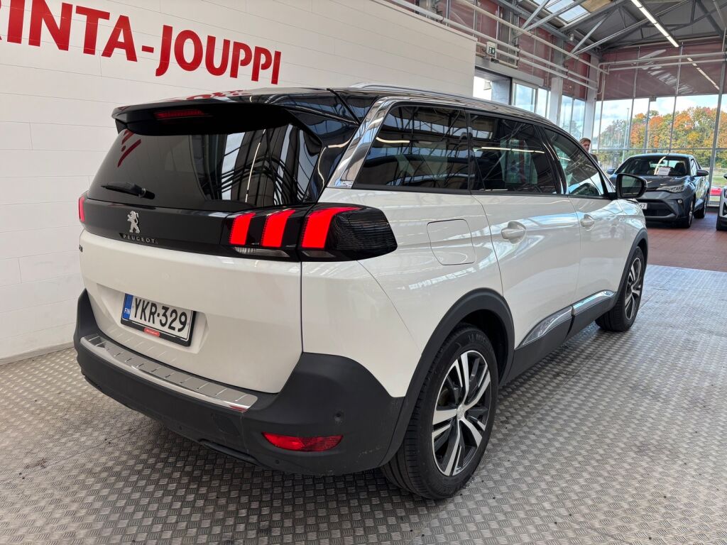 Peugeot 5008 2020 Valkoinen