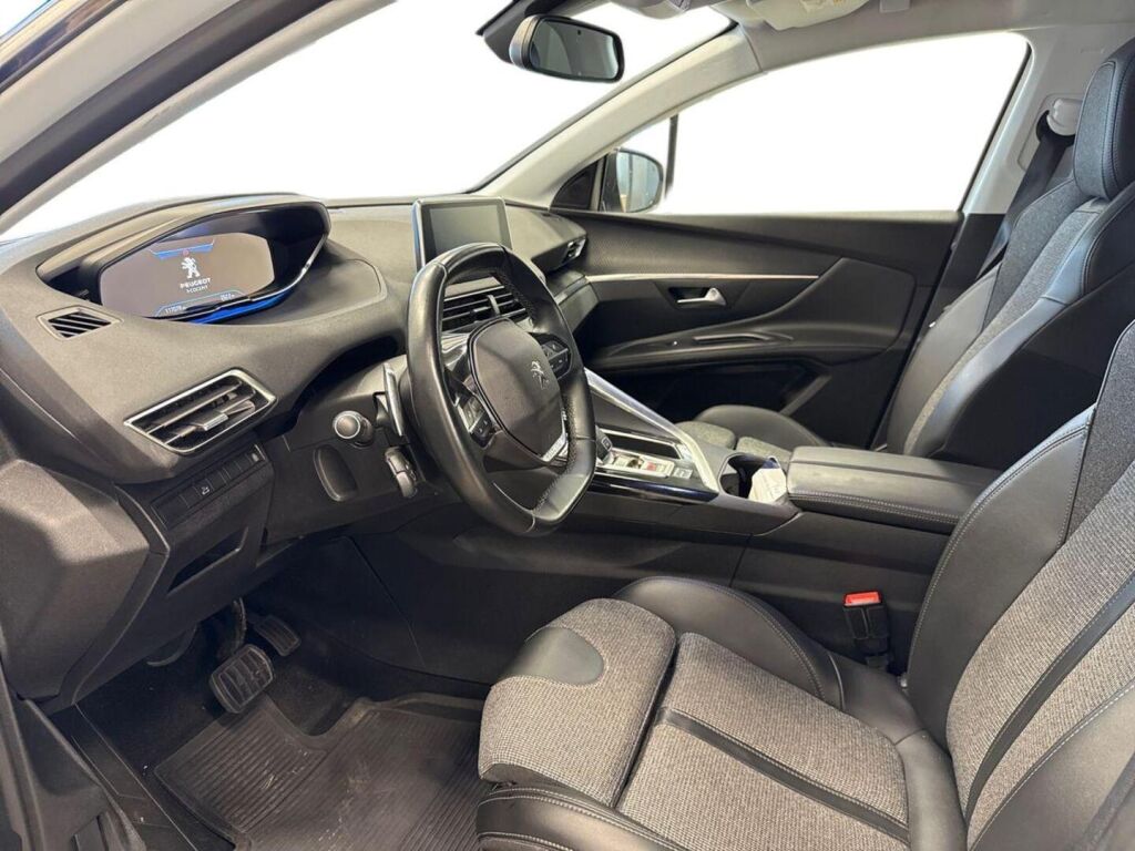 Peugeot 5008 2020 Valkoinen
