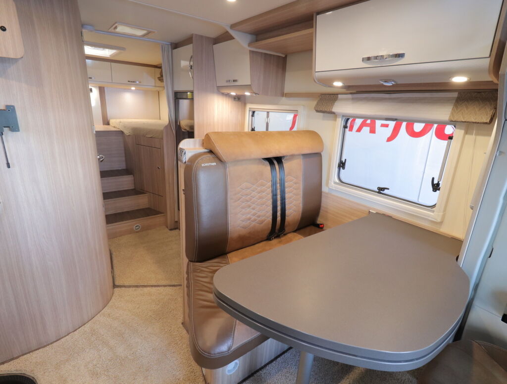 Bürstner IXEO TIME IT 726 J.Edition 2020 Valkoinen