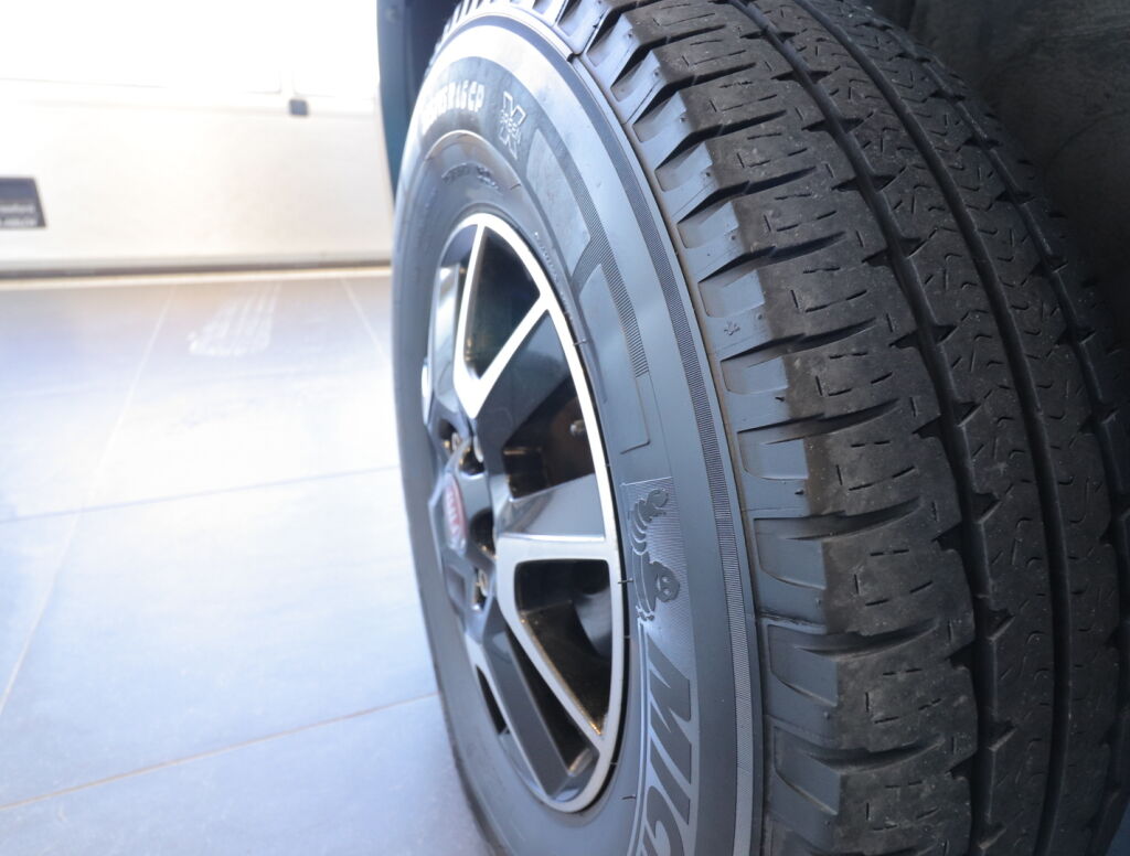 Bürstner IXEO TIME IT 726 J.Edition 2020 Valkoinen