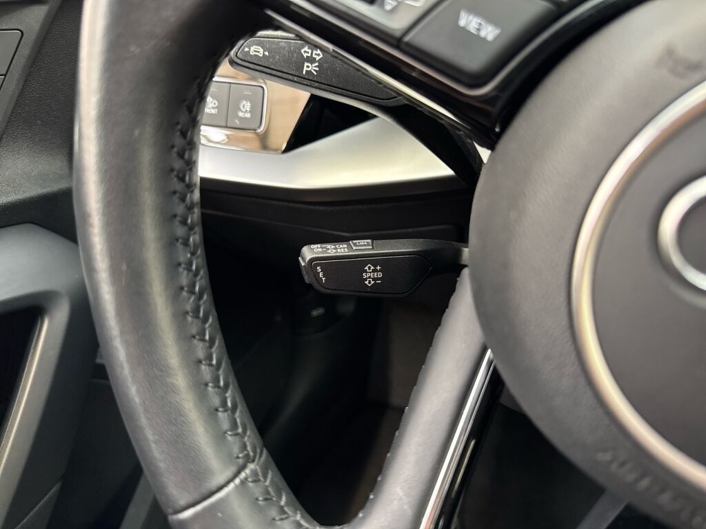 Audi A3 2021 Valkoinen