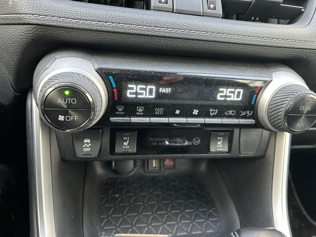 Toyota RAV4 2022 Hopea