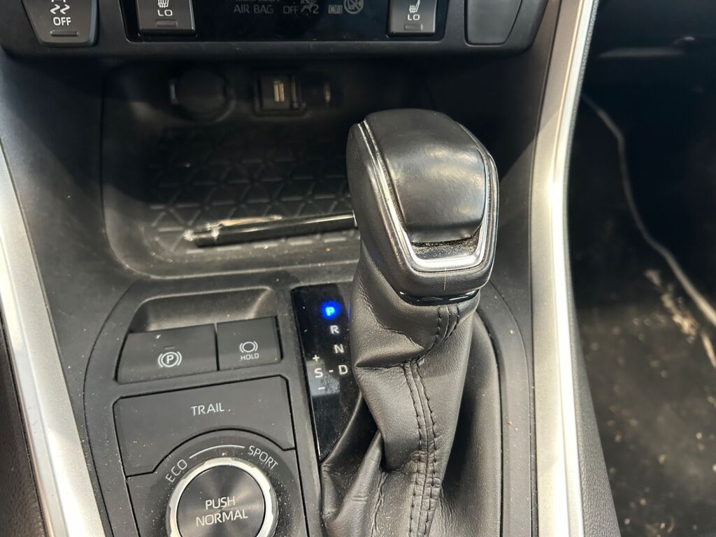 Toyota RAV4 2022 Hopea