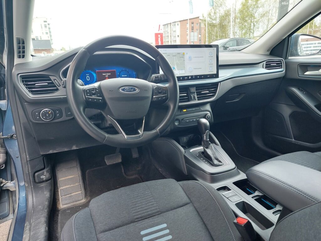 Ford Focus 2022 Chrome blue