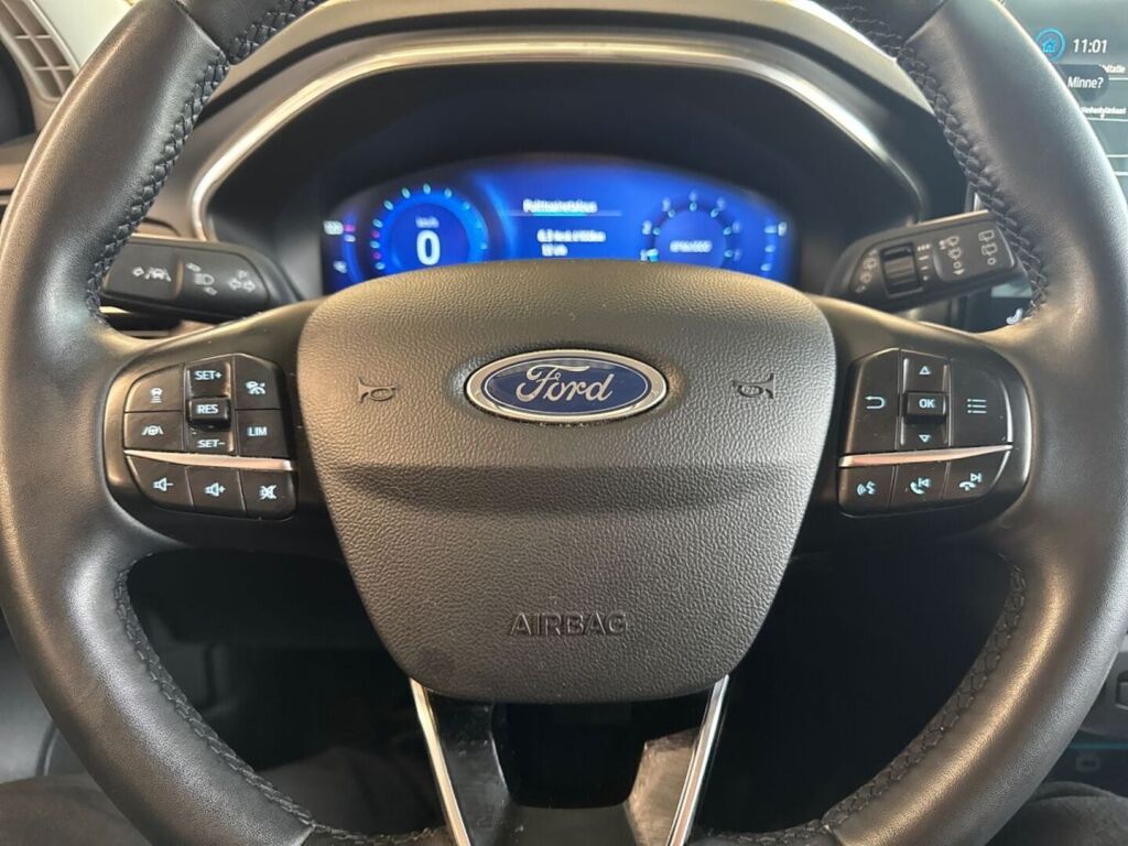 Ford Focus 2022 Chrome blue