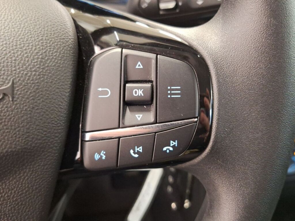 Ford Fiesta 2022 Valkoinen