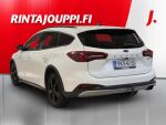 Ford Focus 2022 Frozen White