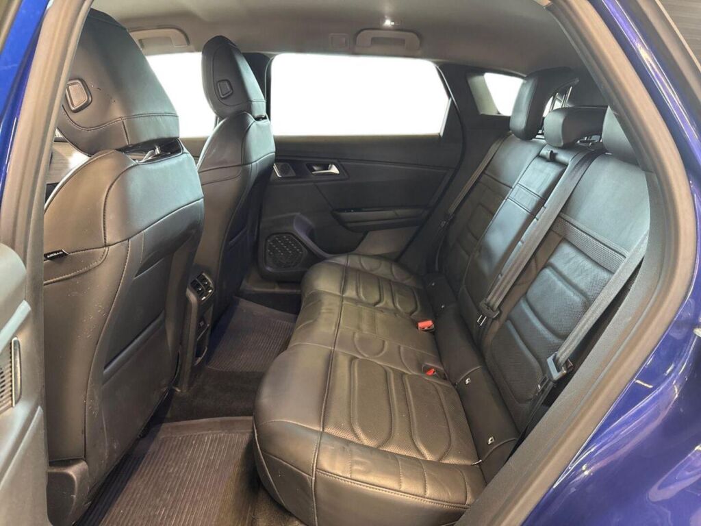 Citroen C5 X 2022 Sininen