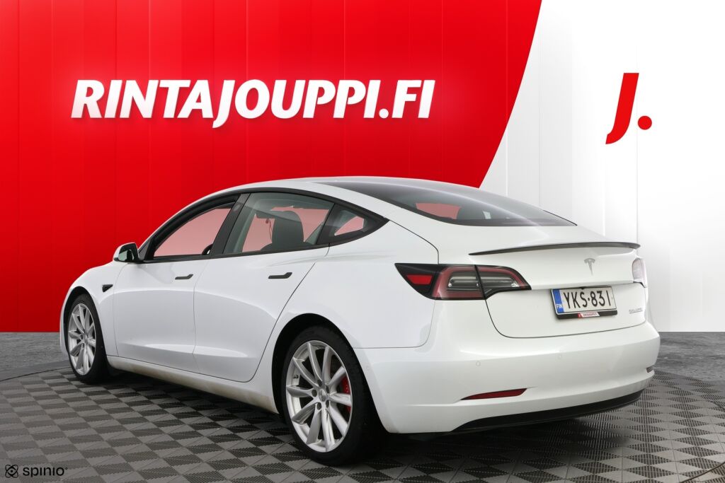 Tesla Model 3 2021 Valkoinen