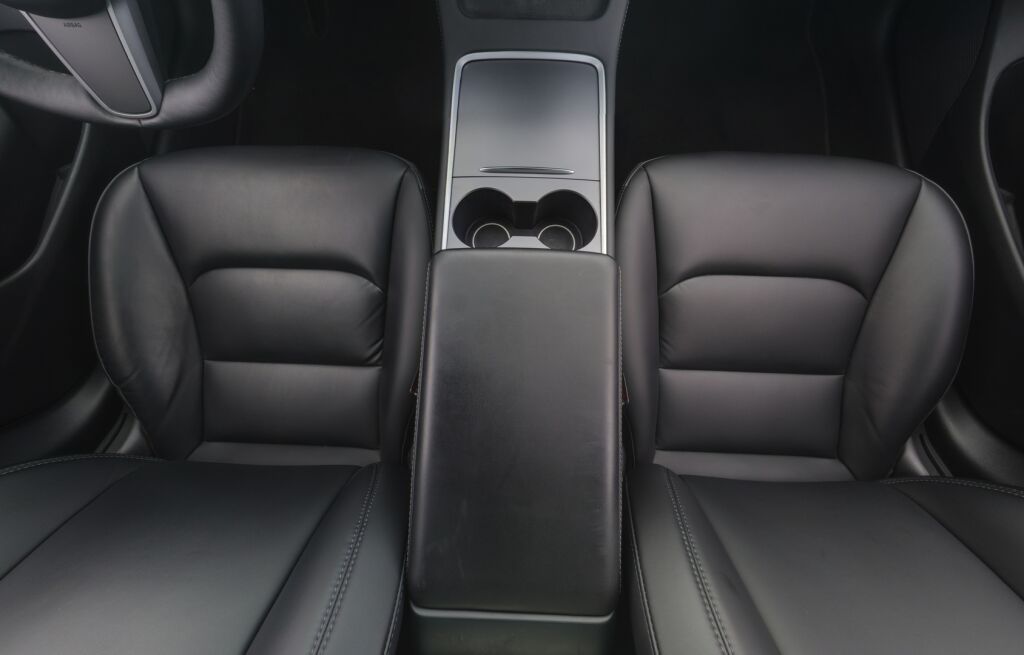 Tesla Model 3 2021 Valkoinen