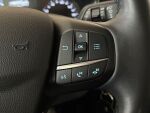 Ford Focus 2022 Punainen