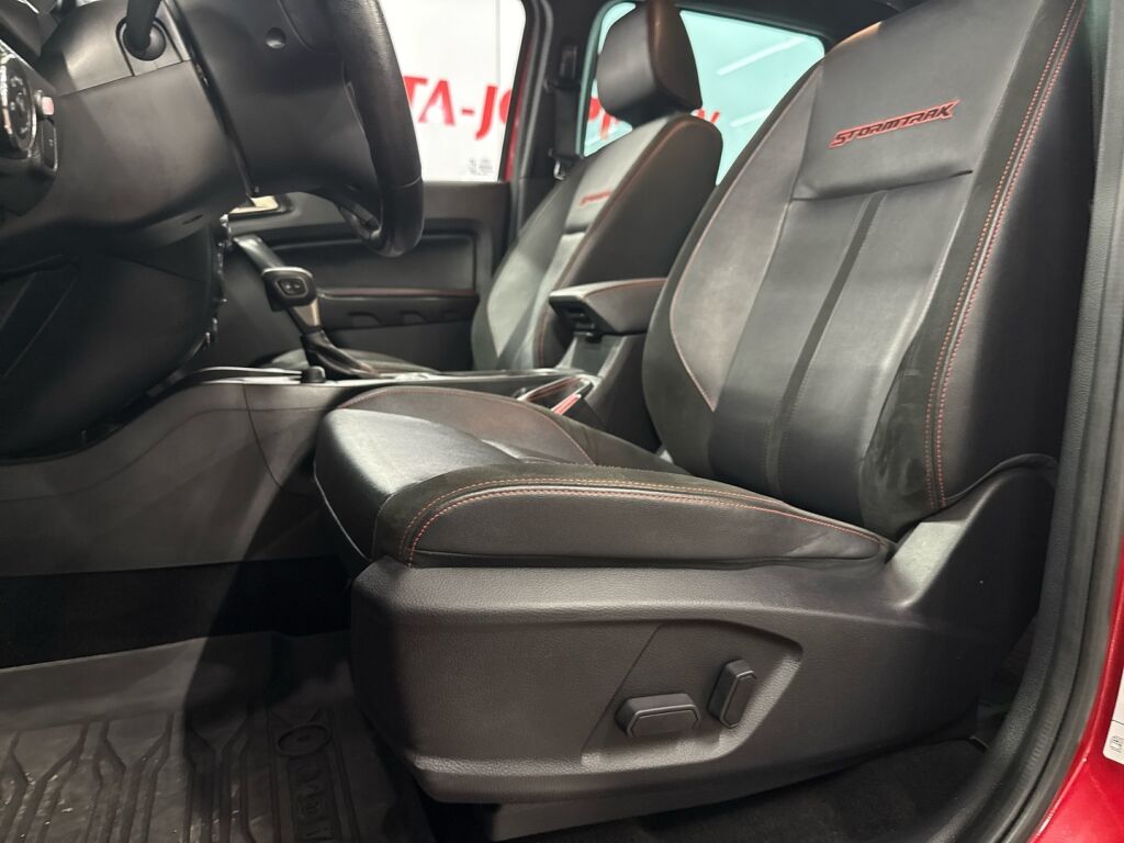 Ford Ranger 2022 Punainen