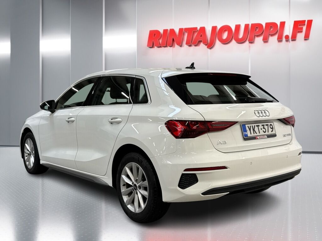 Audi A3 2022 Valkoinen