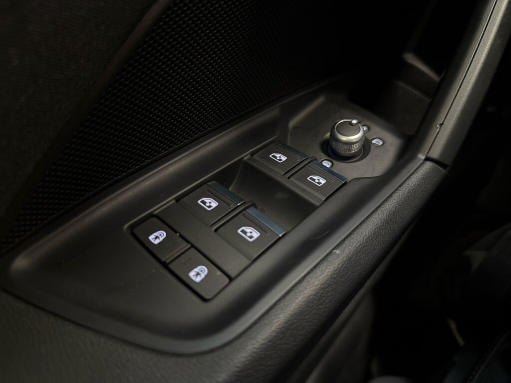 Audi A3 2022 Valkoinen