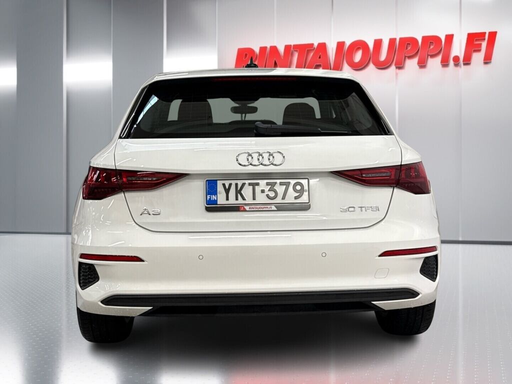 Audi A3 2022 Valkoinen