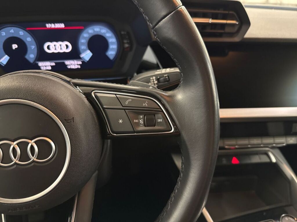 Audi A3 2022 Valkoinen