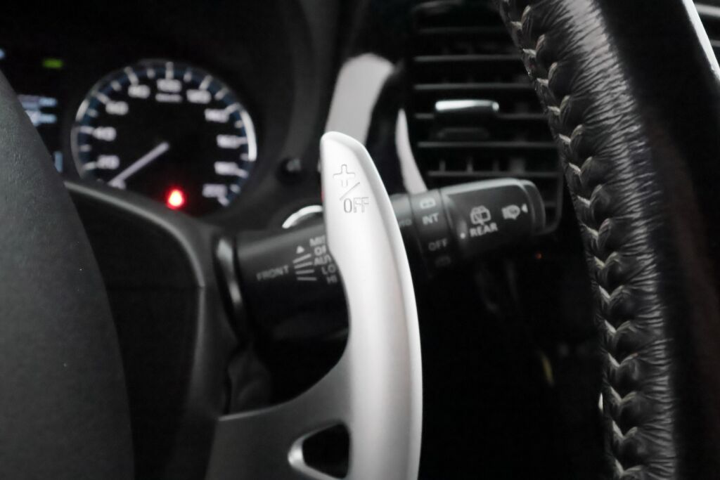 Mitsubishi Outlander PHEV 2019 Valkoinen