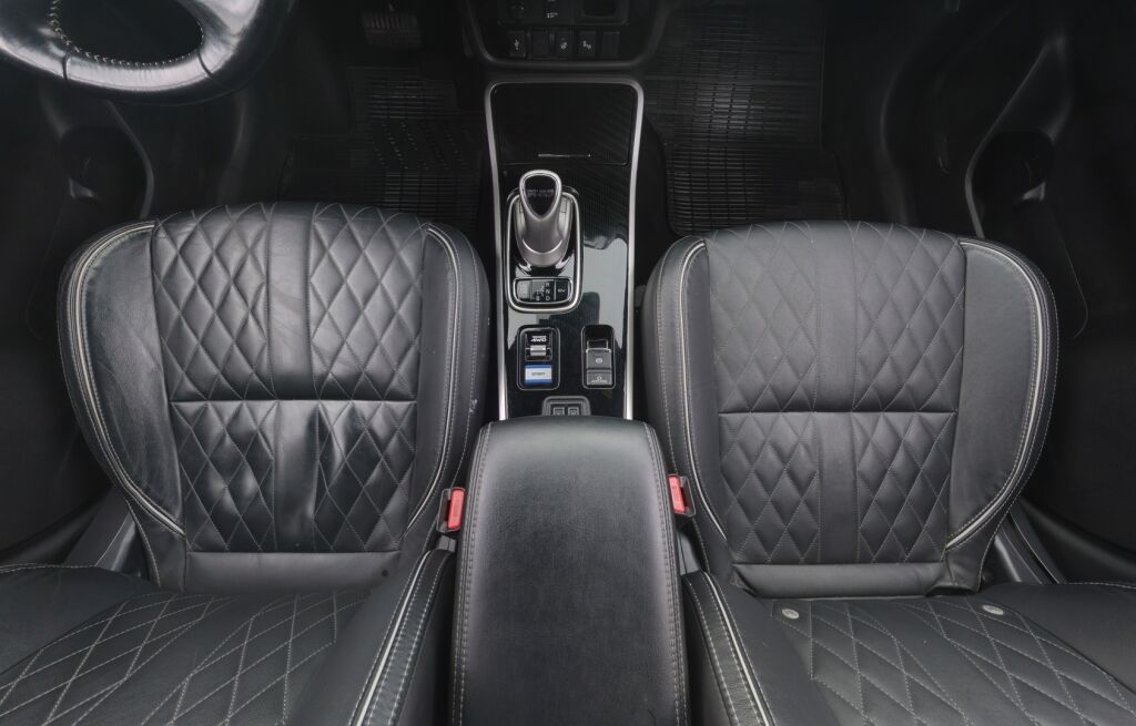 Mitsubishi Outlander PHEV 2019 Valkoinen