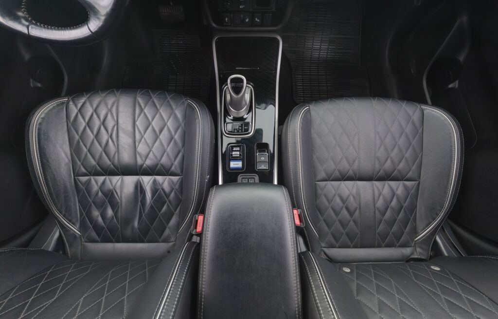 Mitsubishi Outlander PHEV 2019 Valkoinen