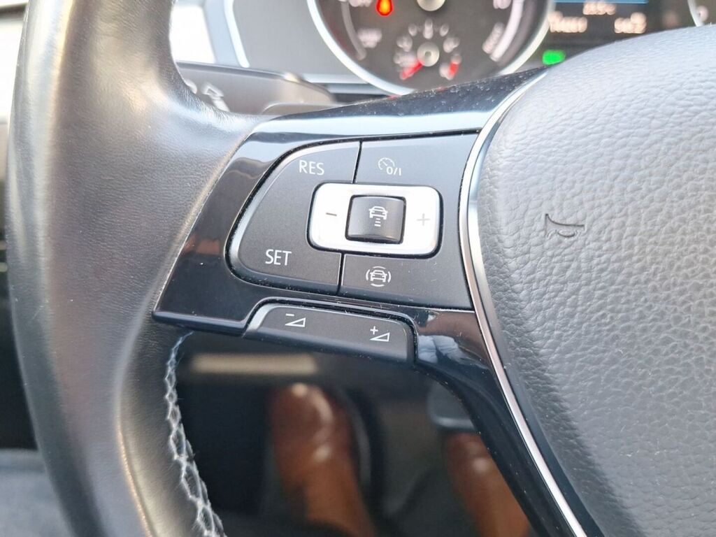 Volkswagen Passat 2018 Hopea