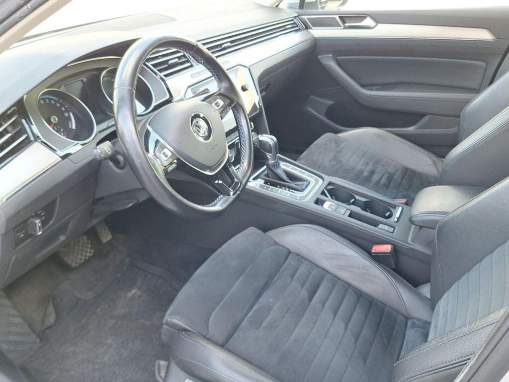 Volkswagen Passat 2018 Hopea