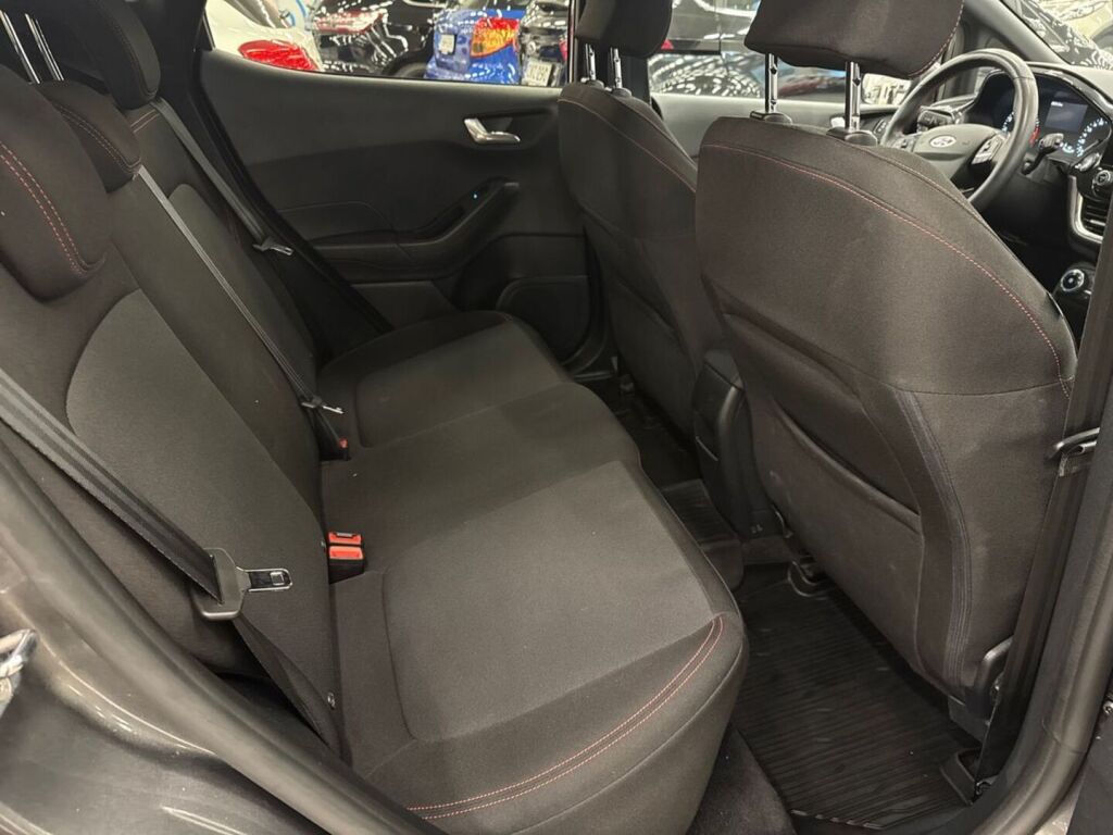 Ford Fiesta 2022 Harmaa