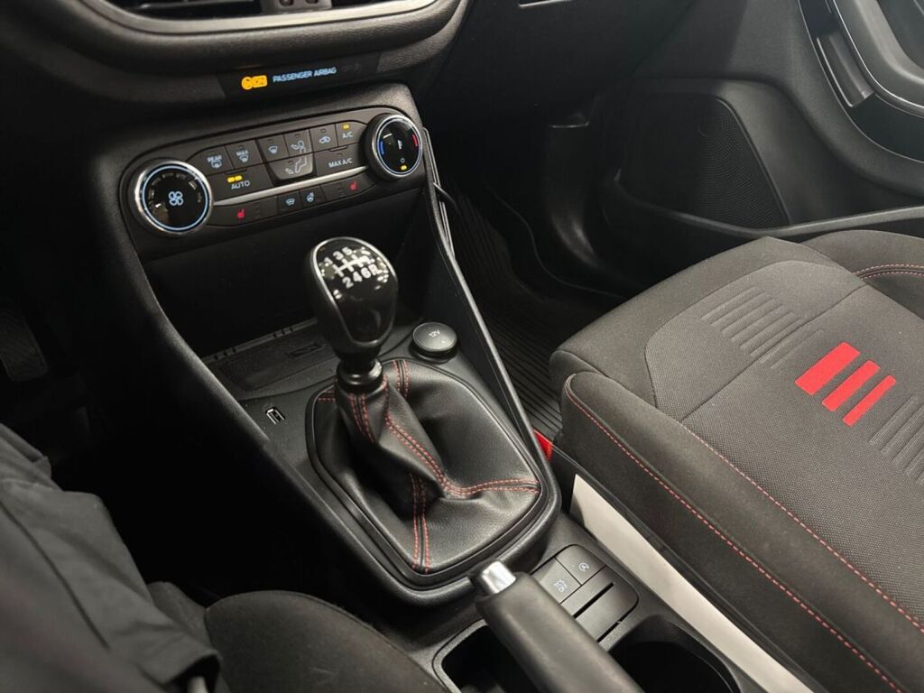 Ford Fiesta 2022 Harmaa