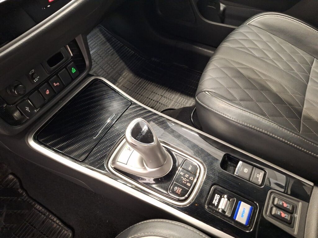 Mitsubishi Outlander PHEV 2020 Harmaa