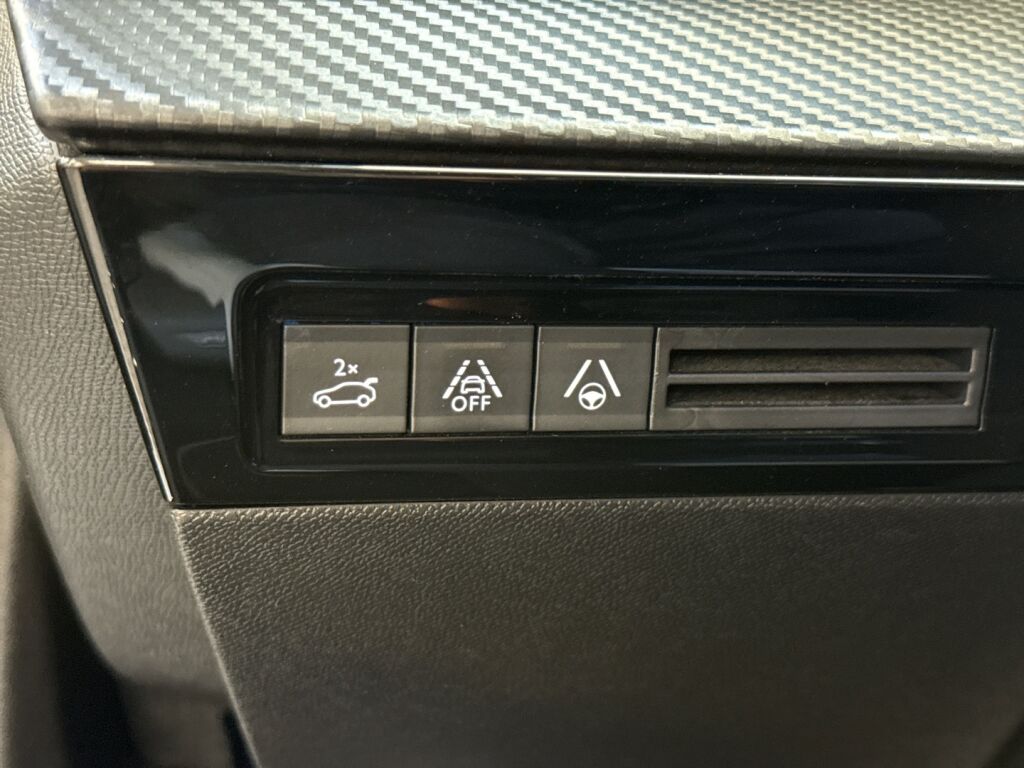 Peugeot 508 2019 Sininen