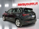 Skoda Karoq 2022 Musta