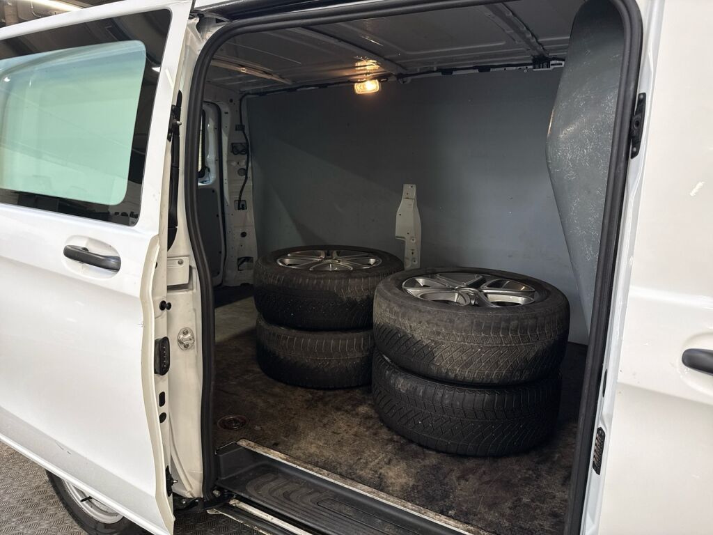 Mercedes-Benz Vito 2022 Valkoinen
