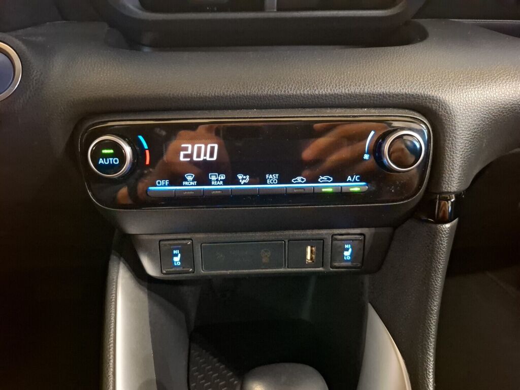 Toyota Yaris 2022 Hopea