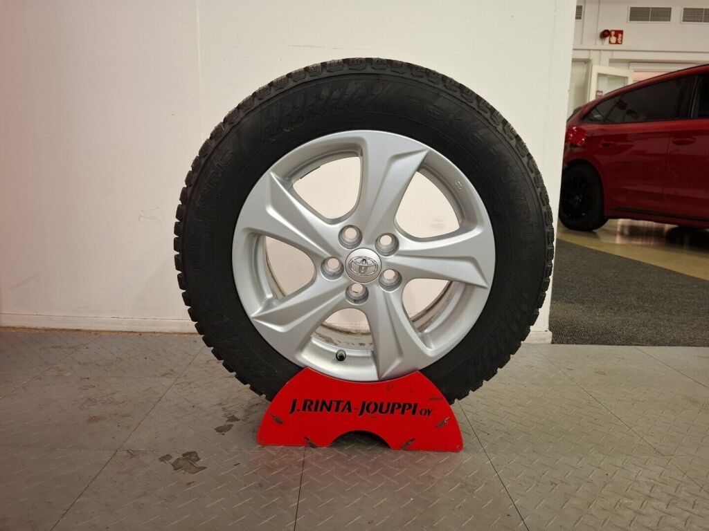 Toyota Yaris 2022 Hopea